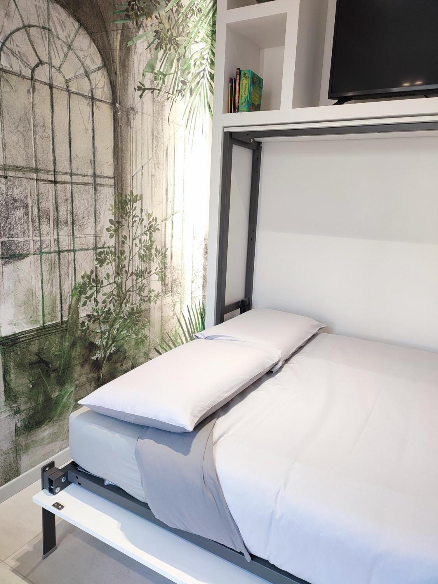 Al Ponte Design Apartment Конеляно Екстериор снимка