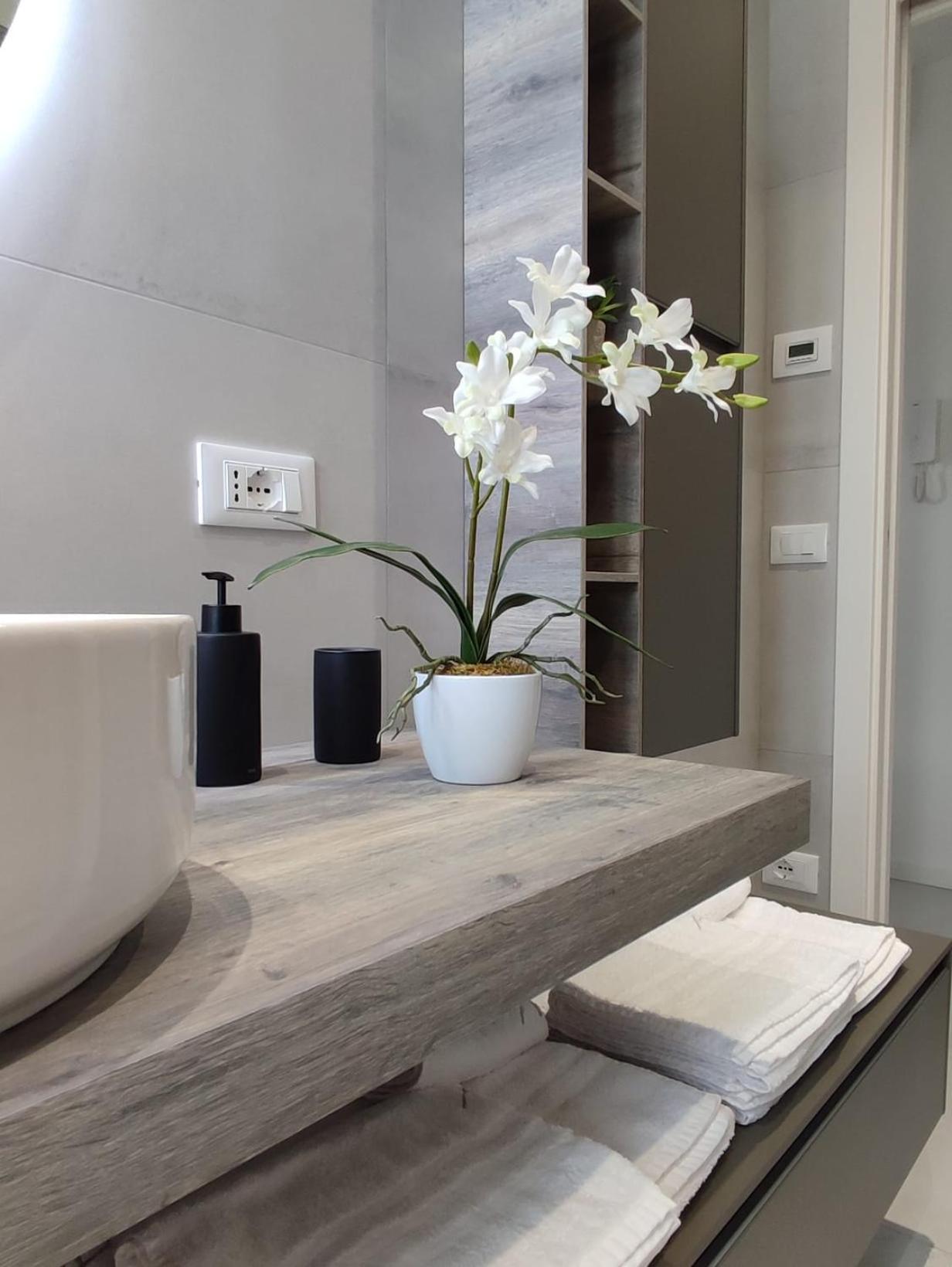 Al Ponte Design Apartment Конеляно Екстериор снимка