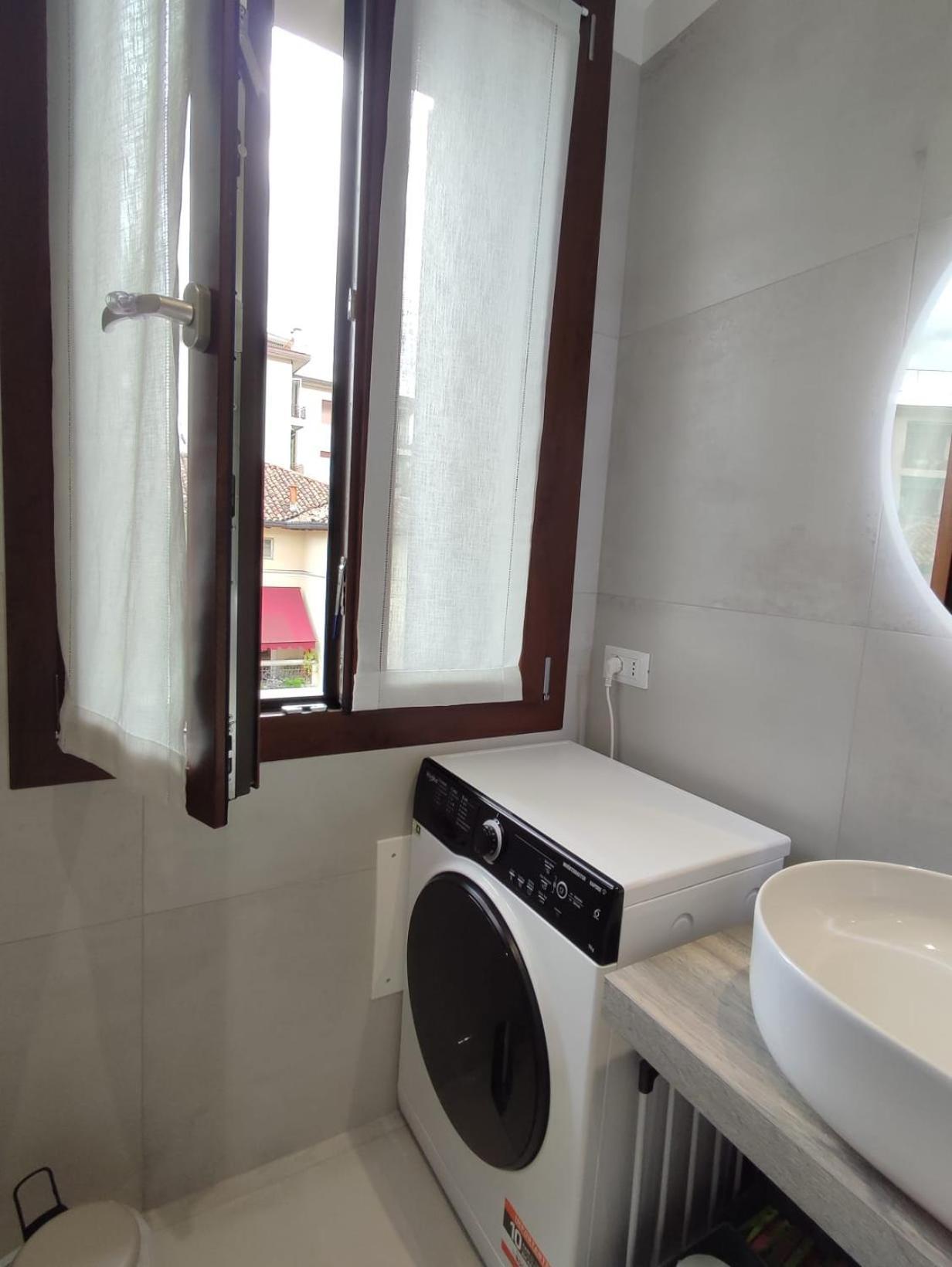 Al Ponte Design Apartment Конеляно Екстериор снимка